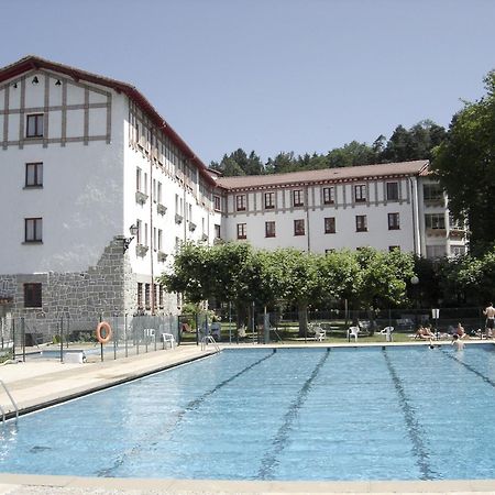 Hostal Ayestaran I เลคุนเบร์รี ภายนอก รูปภาพ