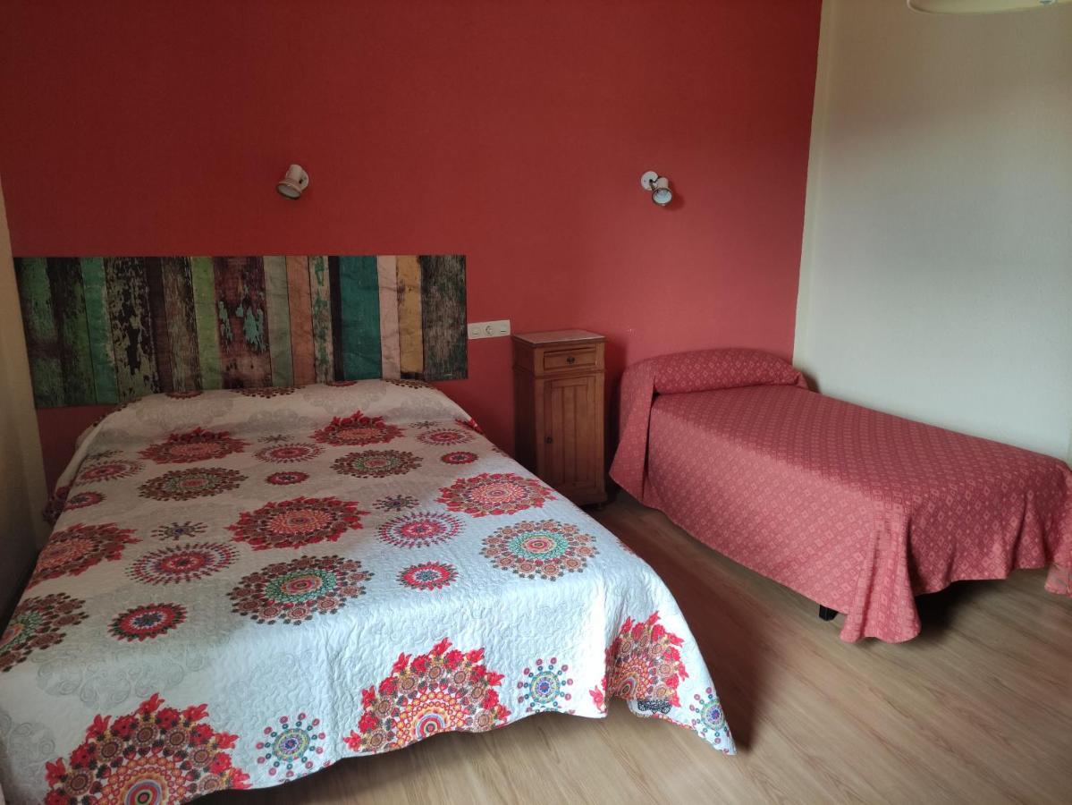 Hostal Ayestaran I เลคุนเบร์รี ภายนอก รูปภาพ