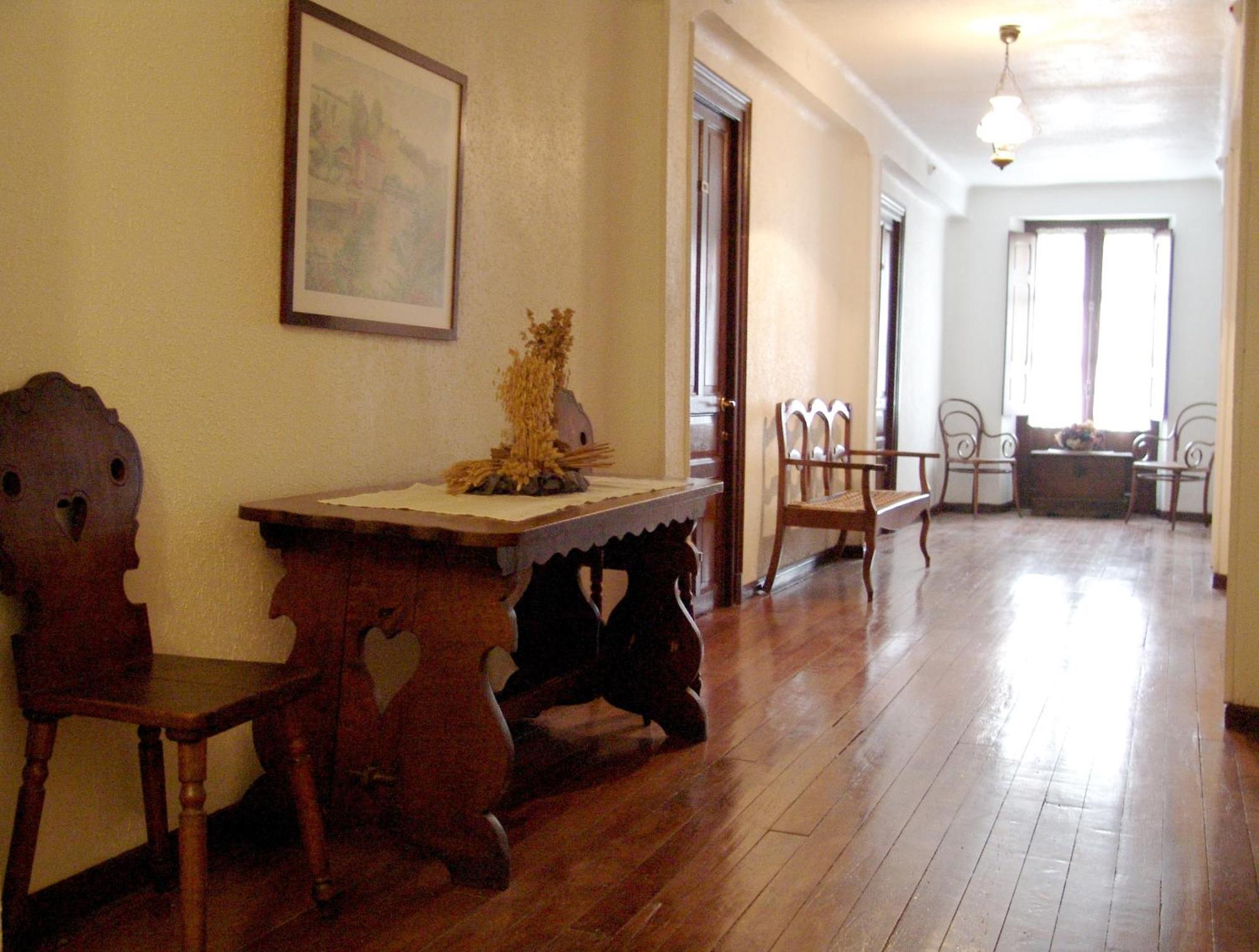 Hostal Ayestaran I เลคุนเบร์รี ภายนอก รูปภาพ