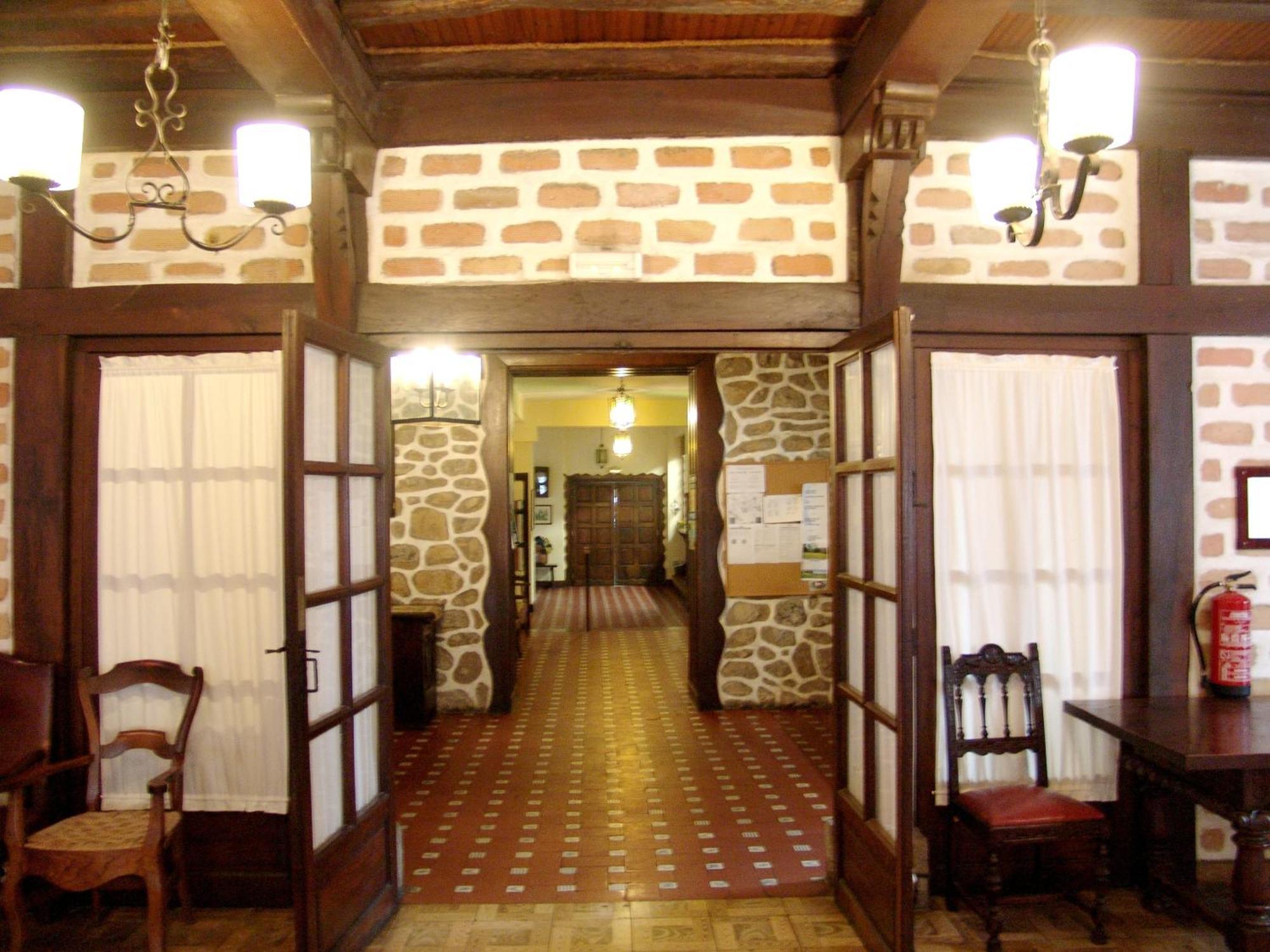 Hostal Ayestaran I เลคุนเบร์รี ภายนอก รูปภาพ