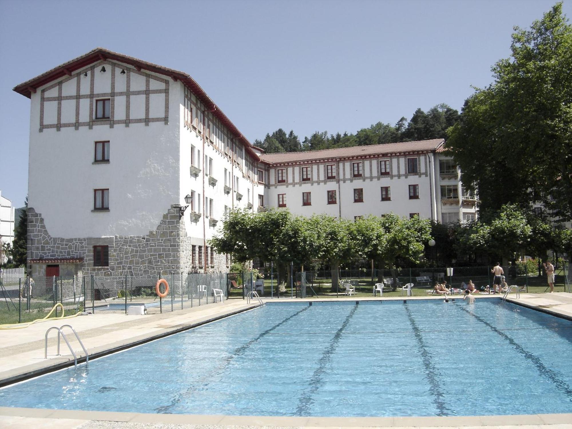 Hostal Ayestaran I เลคุนเบร์รี ภายนอก รูปภาพ