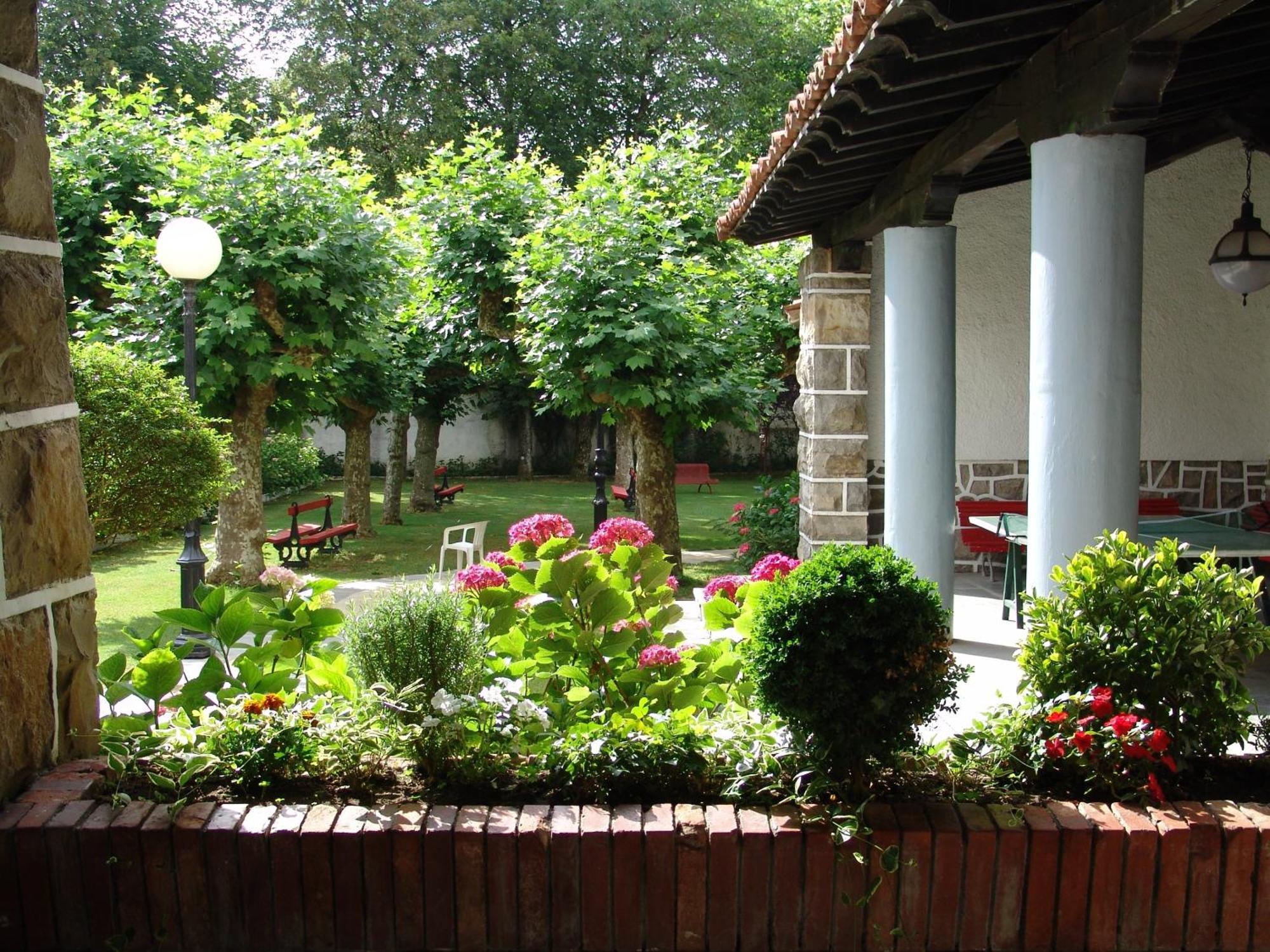 Hostal Ayestaran I เลคุนเบร์รี ภายนอก รูปภาพ