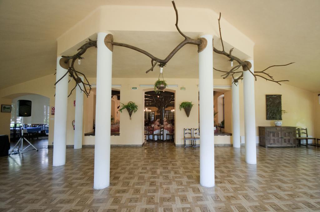 Hostal Ayestaran I เลคุนเบร์รี ภายนอก รูปภาพ