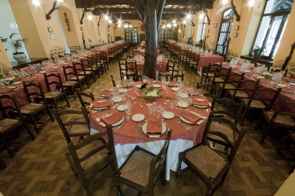 Hostal Ayestaran I เลคุนเบร์รี ภายนอก รูปภาพ
