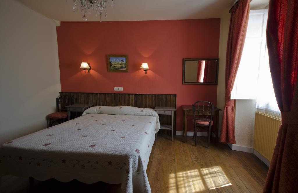 Hostal Ayestaran I เลคุนเบร์รี ภายนอก รูปภาพ